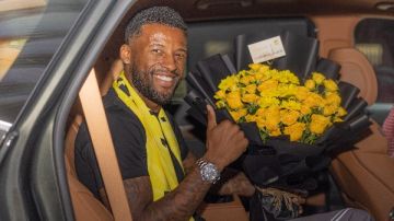 فينالدوم يصل جدة استعدادا لبدء تجربته مع الاتحاد فينالدوم يصل جدة استعدادا لبدء تجربته مع الاتحاد