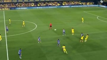 التعادل 1-1 يحسم الشوط الأول من مواجهة فياريال وديبورتيفو لاكورونيا بالدوري الإسباني التعادل 1-1 يحسم الشوط الأول من مواجهة فياريال وديبورتيفو لاكورونيا بالدوري الإسباني