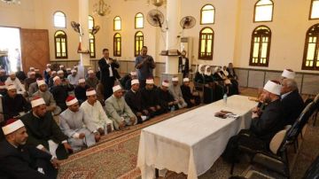 وزير الأوقاف يلتقي أئمة وواعظات مديرية أوقاف شمال سيناء.. صور وزير الأوقاف يلتقي أئمة وواعظات مديرية أوقاف شمال سيناء.. صور
