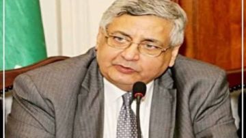 عوض تاج الدين: المبادرات الرئاسية أسهمت بشكل كبير في تطور القطاع الصحي عوض تاج الدين: المبادرات الرئاسية أسهمت بشكل كبير في تطور القطاع الصحي