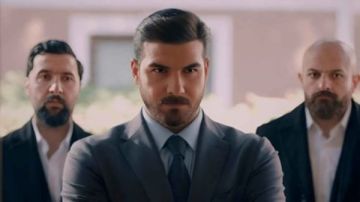 مسلسل حب ع ورق الحلقة 75.. أيهم يقتحم حياة لين وأوس يستخدم رونا لإثارة غيرتها مسلسل حب ع ورق الحلقة 75.. أيهم يقتحم حياة لين وأوس يستخدم رونا لإثارة غيرتها