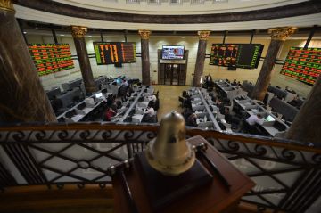 تراجع جماعي يهز البورصة المصرية تراجع جماعي يهز البورصة المصرية