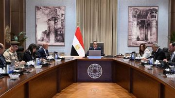 مدبولي: حصر كل التساؤلات وتفنيدها والإجابة عنها خلال مؤتمر أكتوبر وتوضيح ردود الحكومة على الانتقادات المختلفة مدبولي: حصر كل التساؤلات وتفنيدها والإجابة عنها خلال مؤتمر أكتوبر وتوضيح ردود الحكومة على الانتقادات المختلفة