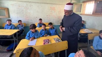رئيس قطاع المعاهد الأزهرية يتفقد سير العملية التعليمية بمعهد حانوت بالغربية رئيس قطاع المعاهد الأزهرية يتفقد سير العملية التعليمية بمعهد حانوت بالغربية