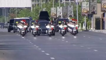 موكب الرئيس الصيني يصل قصر الاتحادية موكب الرئيس الصيني يصل قصر الاتحادية