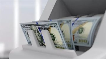 الدولار يخسر 71 قرشا منذ بداية الأسبوع.. هل تتغير خريطة الأسعار؟ الدولار يخسر 71 قرشا منذ بداية الأسبوع.. هل تتغير خريطة الأسعار؟