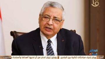 تاج الدين: نمر بمرحلة محورية في قطاعي الصحة والتعليم بدعم من الرئيس السيسي تاج الدين: نمر بمرحلة محورية في قطاعي الصحة والتعليم بدعم من الرئيس السيسي