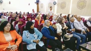 صالون الثقافة الجماهيرية بسوهاج يناقش مخاطر الإدمان وآليات مواجهته صالون الثقافة الجماهيرية بسوهاج يناقش مخاطر الإدمان وآليات مواجهته