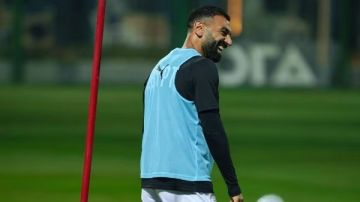 مصطفى يونس: عرضت محمد صلاح على الأهلي مقابل مليون جنيه.. والصفقة لم تتم مصطفى يونس: عرضت محمد صلاح على الأهلي مقابل مليون جنيه.. والصفقة لم تتم
