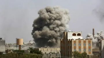 أنباء عن مقـ تل قيادات عسكرية حوثية في غارة استهدفت اجتماعهم غرب مدينة تعز اليمنية
