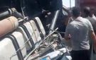 الصور الأولي لحادث تصادم سيارة نقل بعدة سيارات على محور 30 يونيو بالإسماعيلية