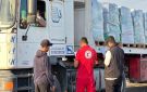 الهلال الأحمر يدفع قافلة زاد العزة 282 لتقديم المساعدات لأهالي غزة