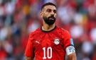 مغادرة محمد صلاح معسكر منتخب مصر يثير الجدل.. ملعب جوبا وراء القرار