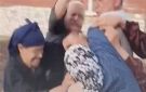 رجل يعتدي بالضرب على سيدة مسنة ويسحلها في المنوفية.. ما القصة؟