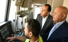 رئيس الوزراء يتفقد محطة الأتوبيس الترددي ويستقل أحدها من الجيزة للمعادي