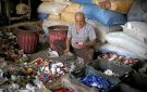 اقتصاد القمامة في مصر... تدوير خفي يديره النباشون - eg