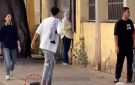 زميله ألقى له الكوتشي من داخل المدرسة.. ما القصة الكاملة وراء واقعة طالب السعيدية؟ (فيديو)