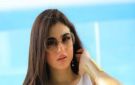 ياسمين عز تبهر متابعيها بأناقتها
