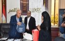 برعاية صندوق تحيا مصر.. محافظ الأقصر يوزع تأشيرات عمرة مجانية على عدد من السيدات - eg
