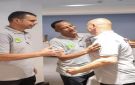 احتفاء المدربين بحسام حسن خلال مشاركته في الرخصة PRO