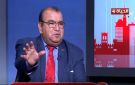 رفعت فياض يكشف واقعة صادمة: مدرسة وضعت الطلاب غير المسددين للمصروفات في فصل واحد