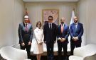 العناية المركزة عن بعد .. وزير الصحة يبحث تعزيز التعاون وتوطين صناعة الأجهزة الطبية في مصر