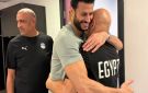 تحرك جديد من الأهلي بشأن اتهام الشناوي بـ ادعاء الإصابة قبل معسكر المنتخب