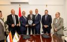 بروتوكول تعاون بين المصرية للمطارات وأكاديمية مصر للطيران للتدريب .. صور