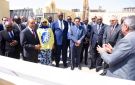 وزير الخارجية ورئيس شركة العاصمة الإدارية للتنمية العمرانية يصطحبان السفراء الأفارقة في جولة تفقدية
