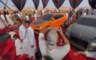 بورش ولامبورجيني.. تقديم سيارات فارهة هدايا لعريس في مطروح تثير الجدل