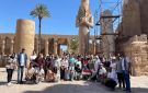 من الكرنك إلى جزيرة الموز.. شباب 12 دولة عربية يكتشفون سحر الأقصر