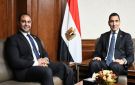 وزير الشباب والرياضة يلتقي أحمد عبداللطيف بطل الووشو كونغ فو