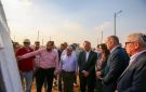 في جولة تفقدية مفاجئة.. وزيرة الإسكان تتفقد أعمال تطوير الحي المتميز وموقف تنفيذ رافع مياه لري المسطحات الخضراء