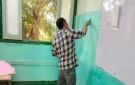 استعدادا للعام الدراسي.. تعليم أسيوط تواصل حملات الصيانة والتشجير بالمدارس