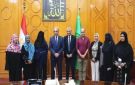 محافظ الإسماعيلية يسلم 5 منح عمرة مجانية لأبناء المحافظة من الأولى بالرعاية - eg