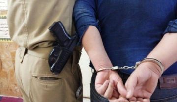 اعتقال والدين قتلا طفلهما ومثلا بجثته اعتقال والدين قتلا طفلهما ومثلا بجثته