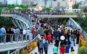  تعرف على عدد الرحلات سياحية بين إيران والعراق خلال العام الماضي