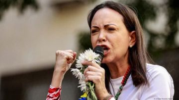 المعارضة الفنزويلية ماريا كورينا تحصل على جائزة نوبل للسلام لعام 2025