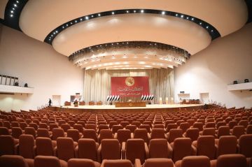 نائب: تعطيل جلسات البرلمان يؤخر التصويت على أكثر من 150 قانونا نائب: تعطيل جلسات البرلمان يؤخر التصويت على أكثر من 150 قانونا