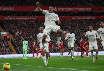 ليفربول يخسر في عقر داره 3 0 امام نوتنغهام فورست بالدوري الإنجليزي ليفربول يخسر في عقر داره 3 0 امام نوتنغهام فورست بالدوري الإنجليزي