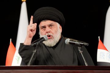 العراق: مقتدى الصدر يشعل تفاعلا بتدوينة عن سبب وفاة السيدة فاطمة بنت النبي محمد وهي غاضبة و إخفاء قبرها العراق: مقتدى الصدر يشعل تفاعلا بتدوينة عن سبب وفاة السيدة فاطمة بنت النبي محمد وهي غاضبة و إخفاء قبرها