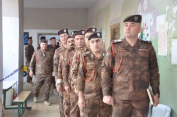 مراكز الاقتراع الخاص تستقبل الناخبين