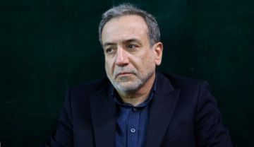 ايران تتهم المجتمع الدولي بدعم صدام حسين كيميائيا