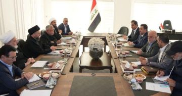 الإطار التنسيقي يوقع على اعتباره الكتلة النيابية الأكبر الإطار التنسيقي يوقع على اعتباره الكتلة النيابية الأكبر