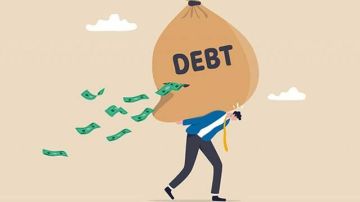 ارتفاع قياسي في ديون الأسر الأمريكية مع زيادة القروض العقارية وبطاقات الائتمان ارتفاع قياسي في ديون الأسر الأمريكية مع زيادة القروض العقارية وبطاقات الائتمان