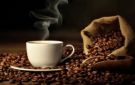 أخصائيو تغذية يحذرون من شرب القهوة في ساعات المساء