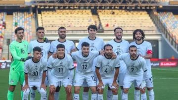 العراق يستهل مشواره في كأس العرب بمواجهة البحرين العراق يستهل مشواره في كأس العرب بمواجهة البحرين