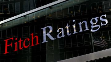 فيتش تثبت تصنيف العراق الائتماني عند B- وتشيد باستقراره الداخلي رغم التحديات فيتش تثبت تصنيف العراق الائتماني عند B- وتشيد باستقراره الداخلي رغم التحديات