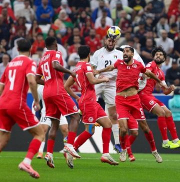 فلسطين تتعادل مع تونس في كأس العرب