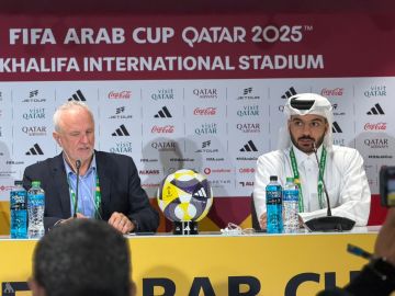 مدرب العراق أرنولد: فخور بلاعبي المنتخب رغم الخسارة.. وهدفنا عبور الأردن نحو نصف النهائي مدرب العراق أرنولد: فخور بلاعبي المنتخب رغم الخسارة.. وهدفنا عبور الأردن نحو نصف النهائي